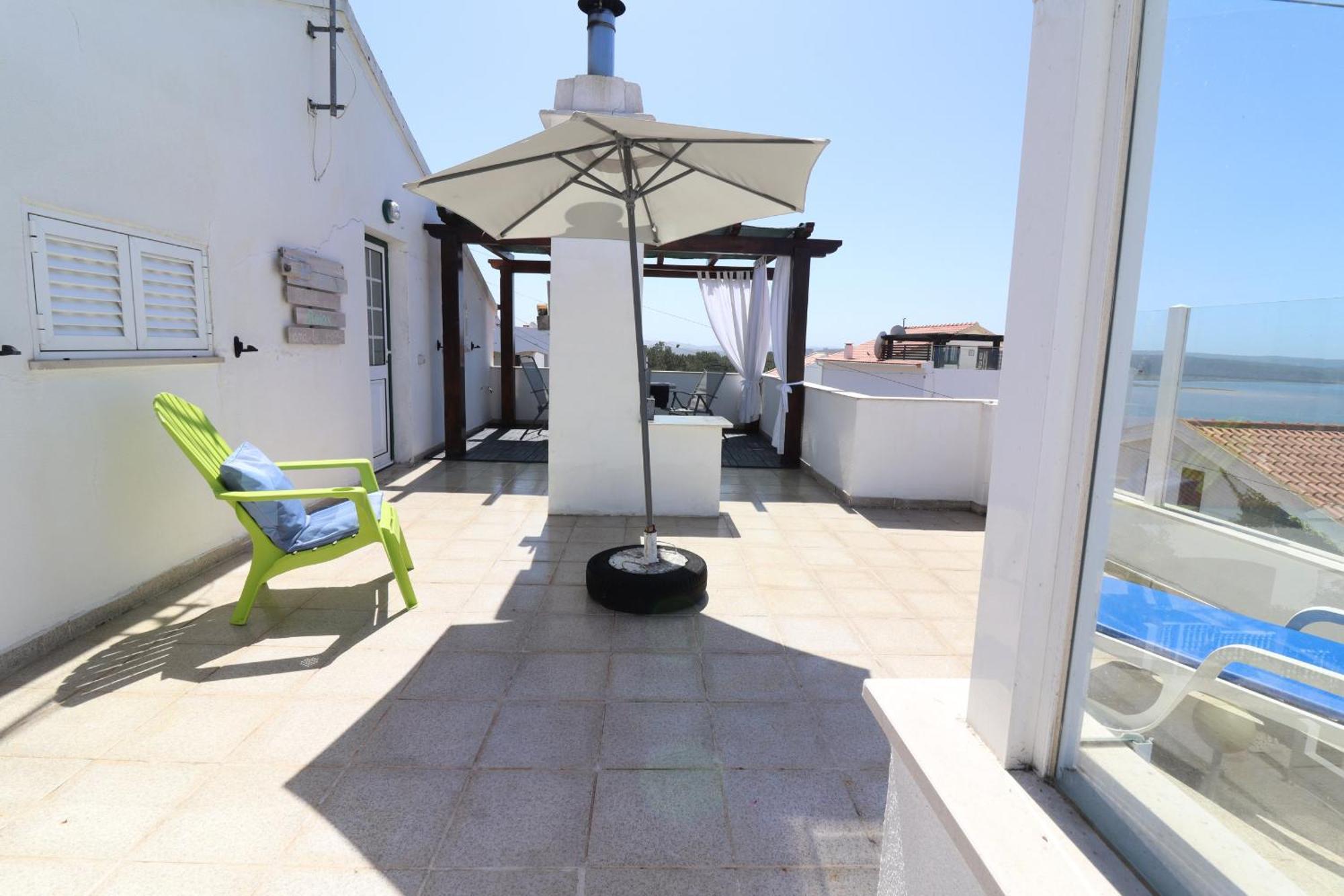 Beguest Lagoon House Nadadouro Exterior photo